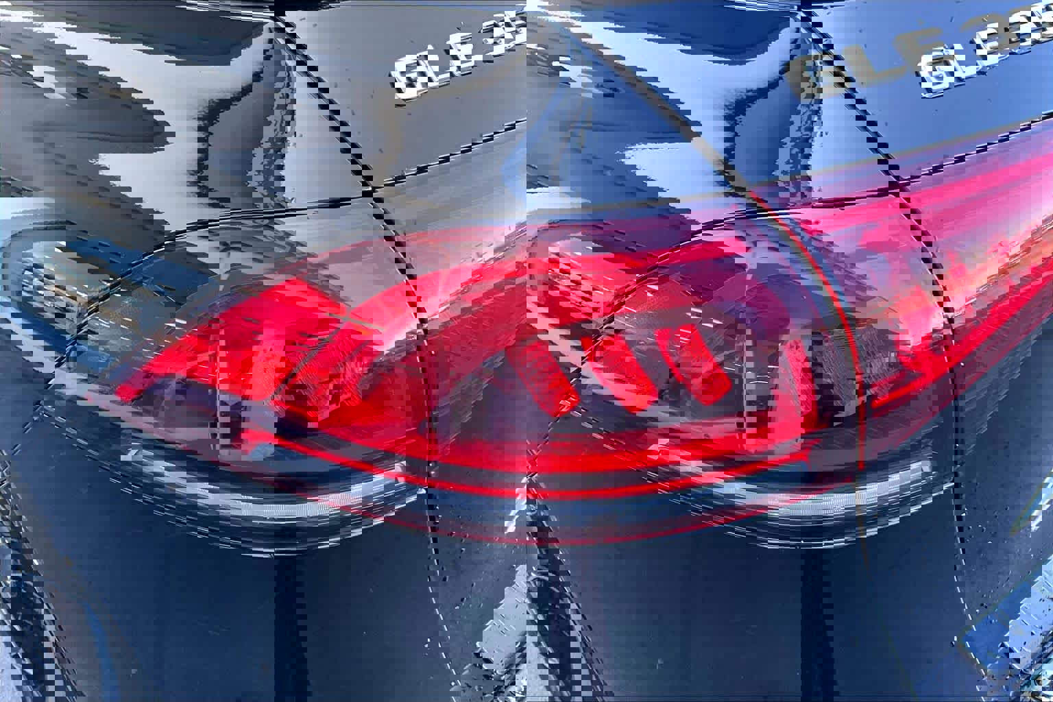 Used 2022 Mercedes-Benz GLE 350 image 28