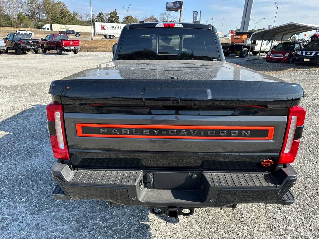 New 2026 Ford F250 Lariat w/ Black Appearance Package image 18