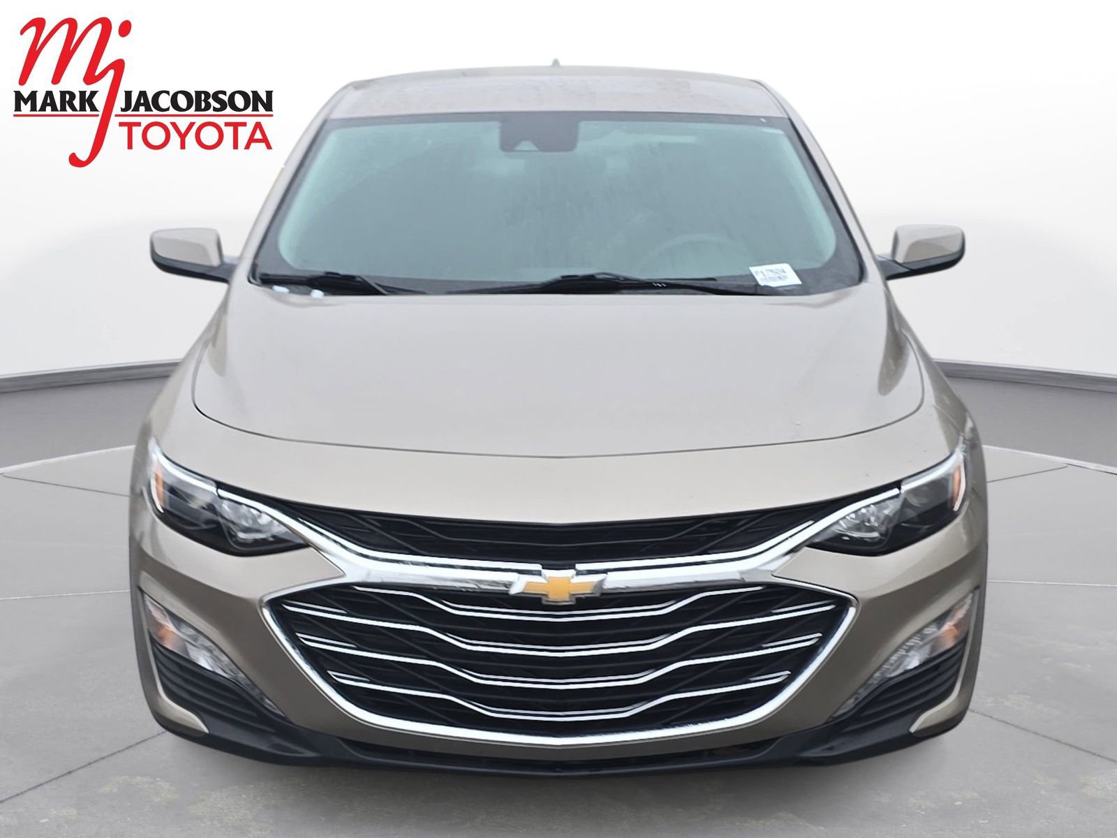 Used 2024 Chevrolet Malibu LT image 3