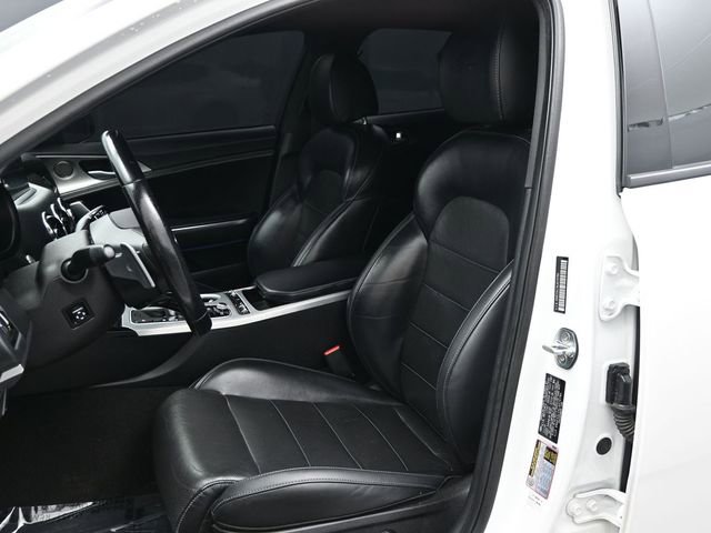 Used 2020 Kia Stinger GT2 image 6