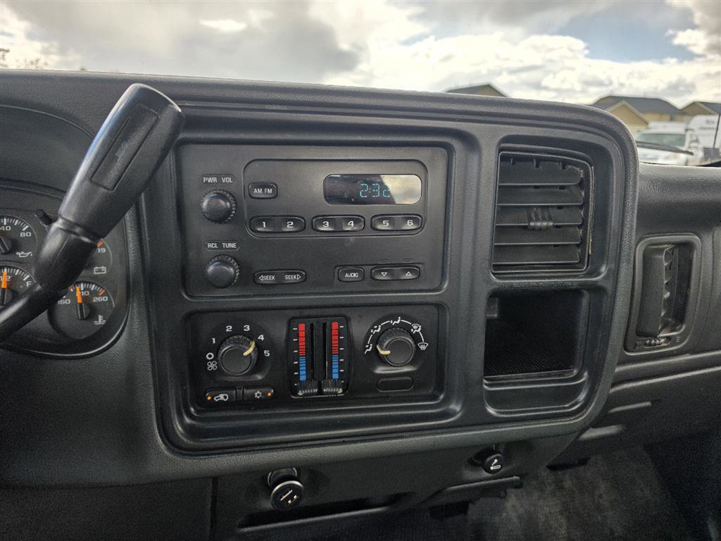 Used 2007 GMC Sierra 1500 W/T RWD image 11
