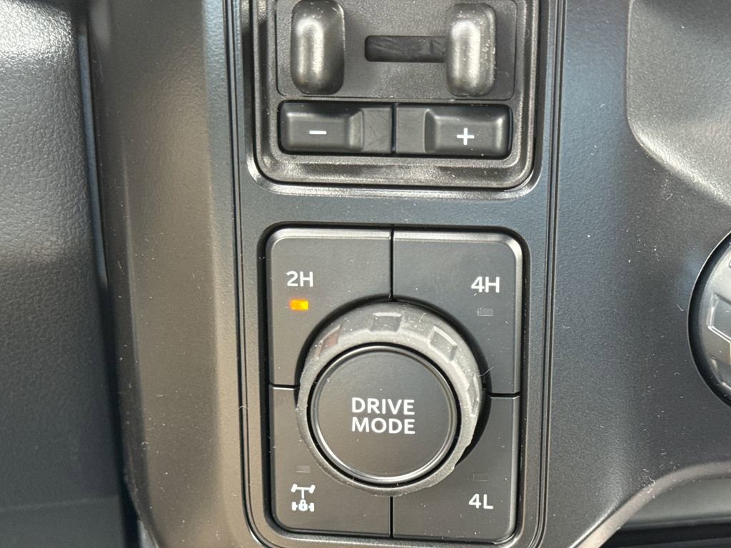 New 2026 Ford F250 Platinum AWD/4WD image 37