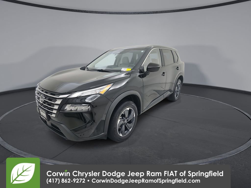 Used 2025 Nissan Rogue SV image 4
