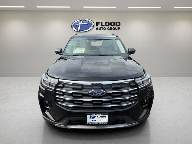 New 2026 Ford Explorer Active w/ Active Comfort Package AWD/4WD image 2