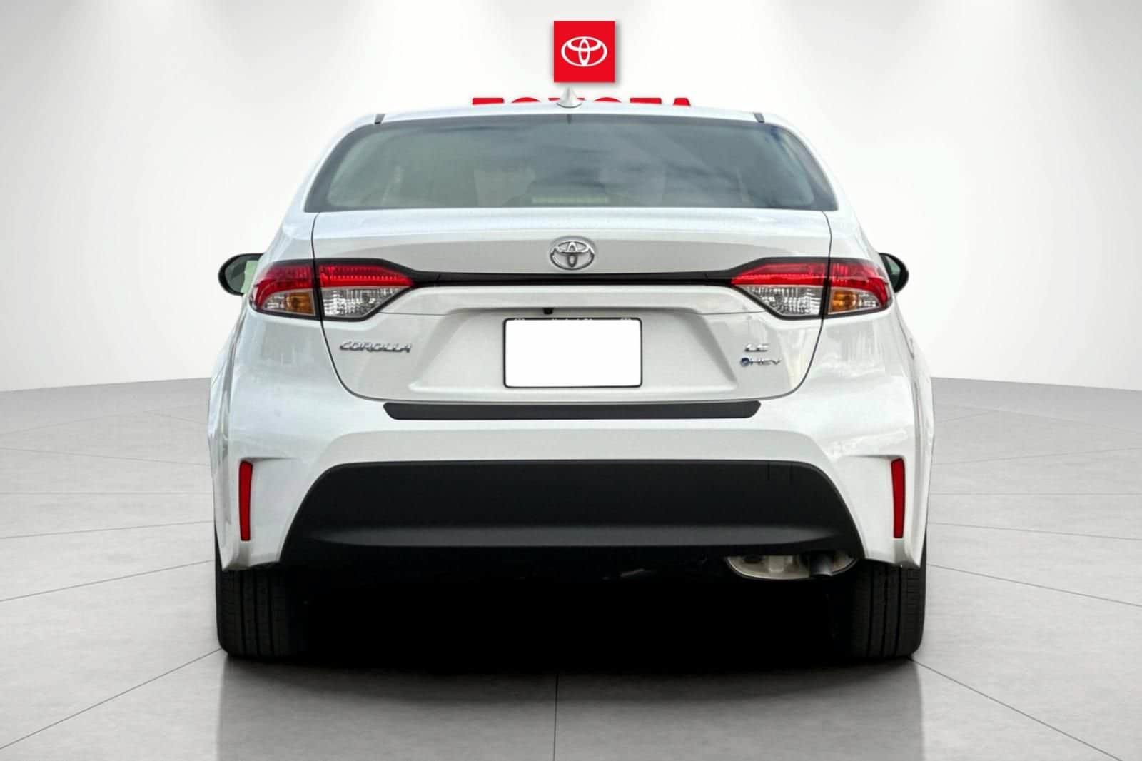 New 2026 Toyota Corolla LE FWD image 4