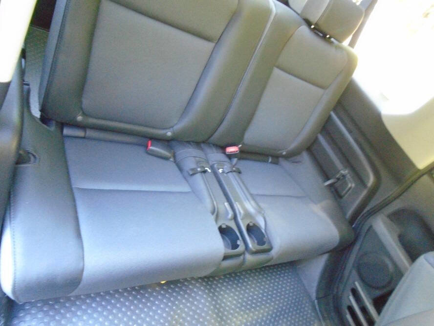Used 2004 Honda Element EX image 20