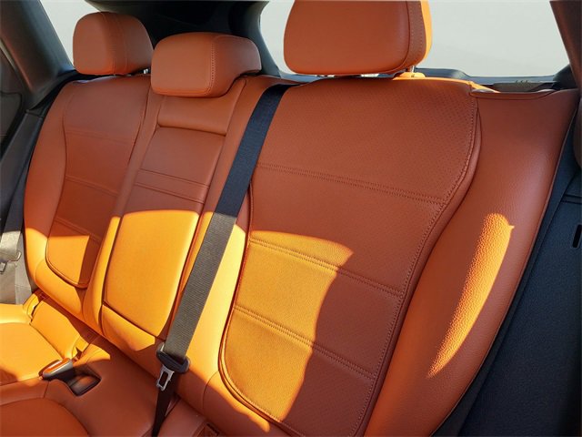 Used 2023 Mercedes-Benz GLC 300 4MATIC w/ Exclusive Trim Package image 15