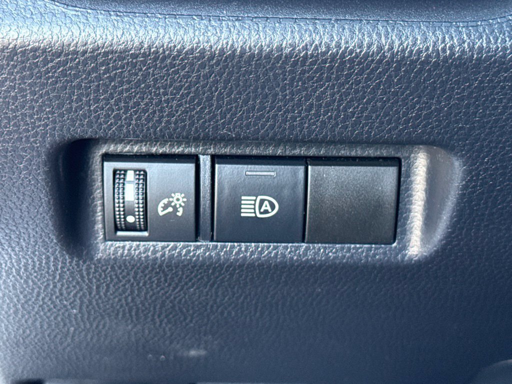 Certified 2023 Toyota RAV4 LE FWD image 20