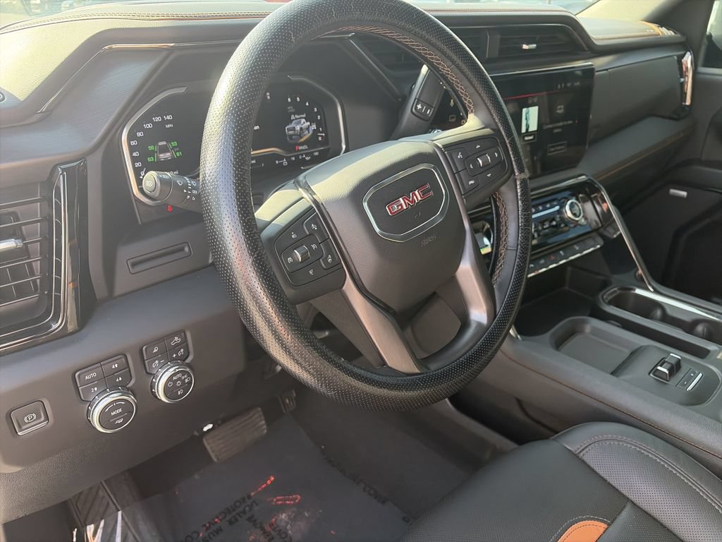 Used 2024 GMC Sierra 3500 AT4 w/ AT4 Preferred Package AWD/4WD image 11