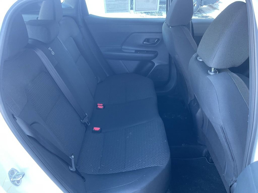 Used 2025 Nissan Kicks S image 18