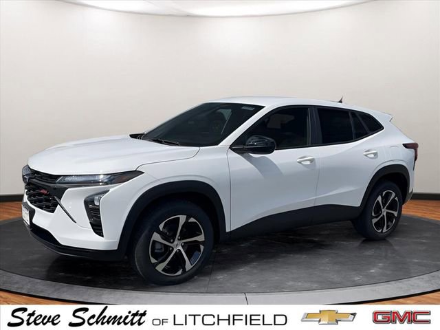 Used 2025 Chevrolet Trax RS w/ Driver Confidence Package image 4