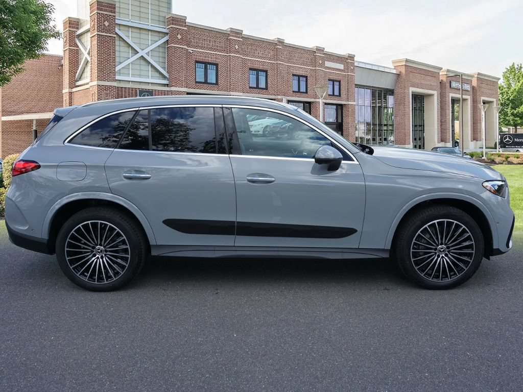 Certified 2025 Mercedes-Benz GLC 300 4MATIC image 6