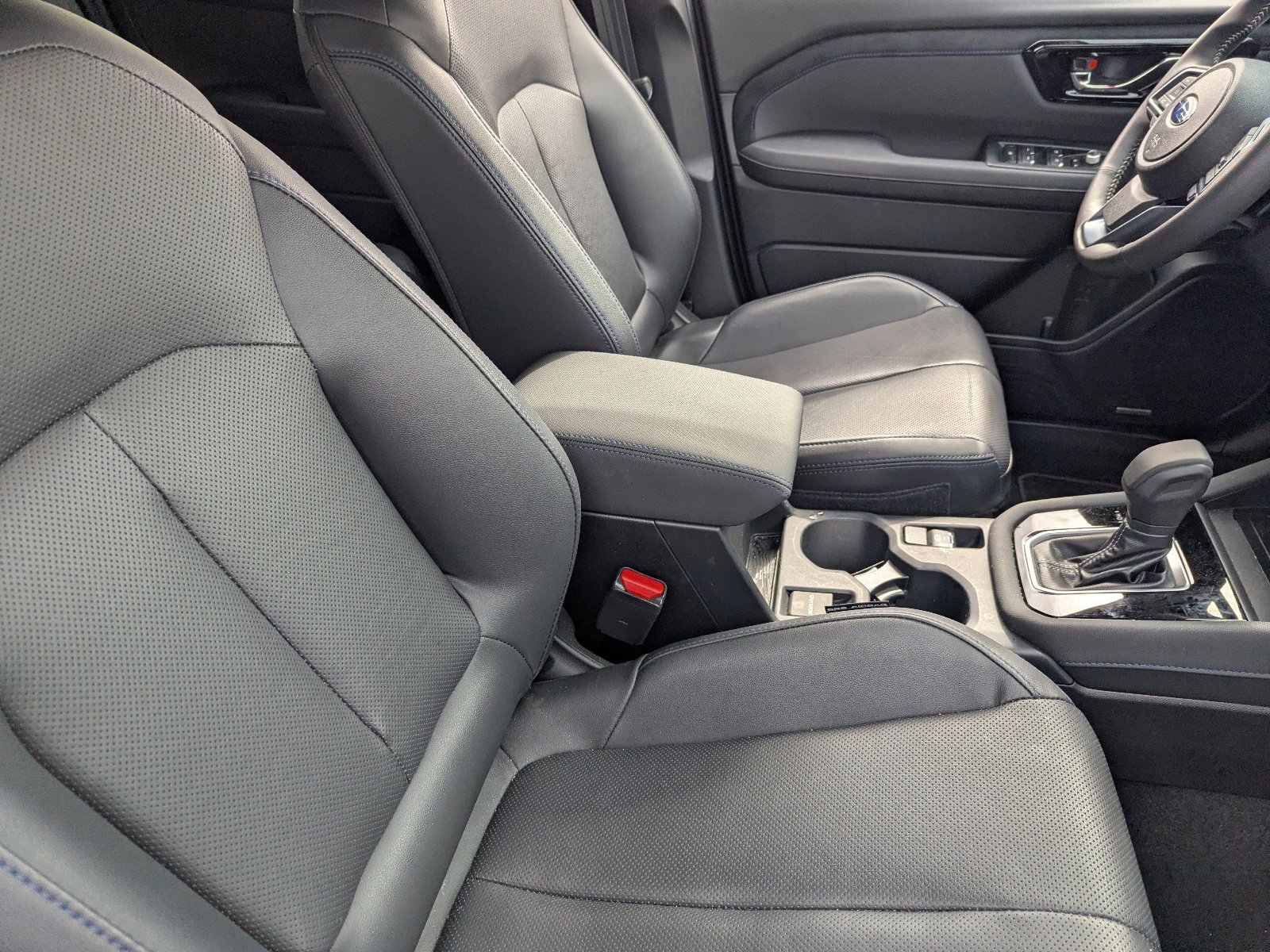 Certified 2025 Subaru Forester Limited image 10