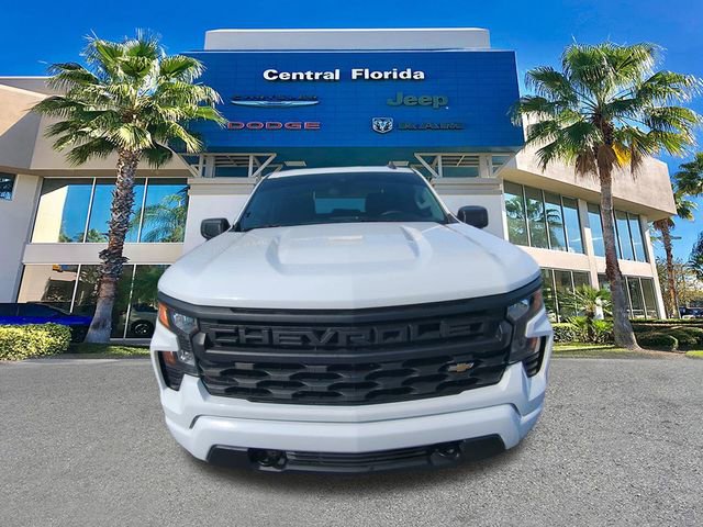 Used 2023 Chevrolet Silverado 1500 Custom image 3