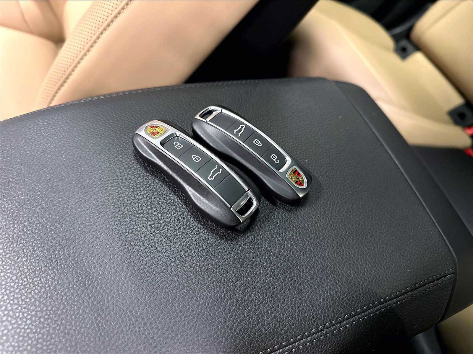 New 2026 Porsche Cayenne S AWD/4WD image 36