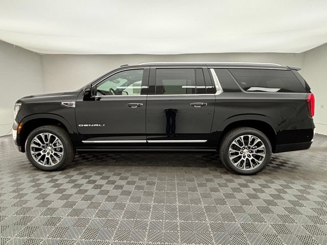 New 2026 GMC Yukon XL Denali w/ Denali Reserve Package AWD/4WD image 17