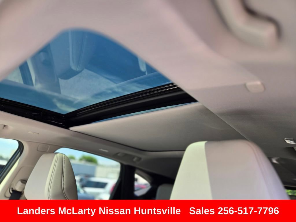 Used 2025 Nissan Murano SL AWD/4WD image 18