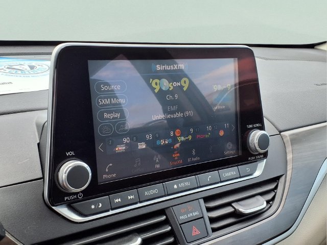 Used 2025 Nissan Altima 2.5 SV FWD image 5
