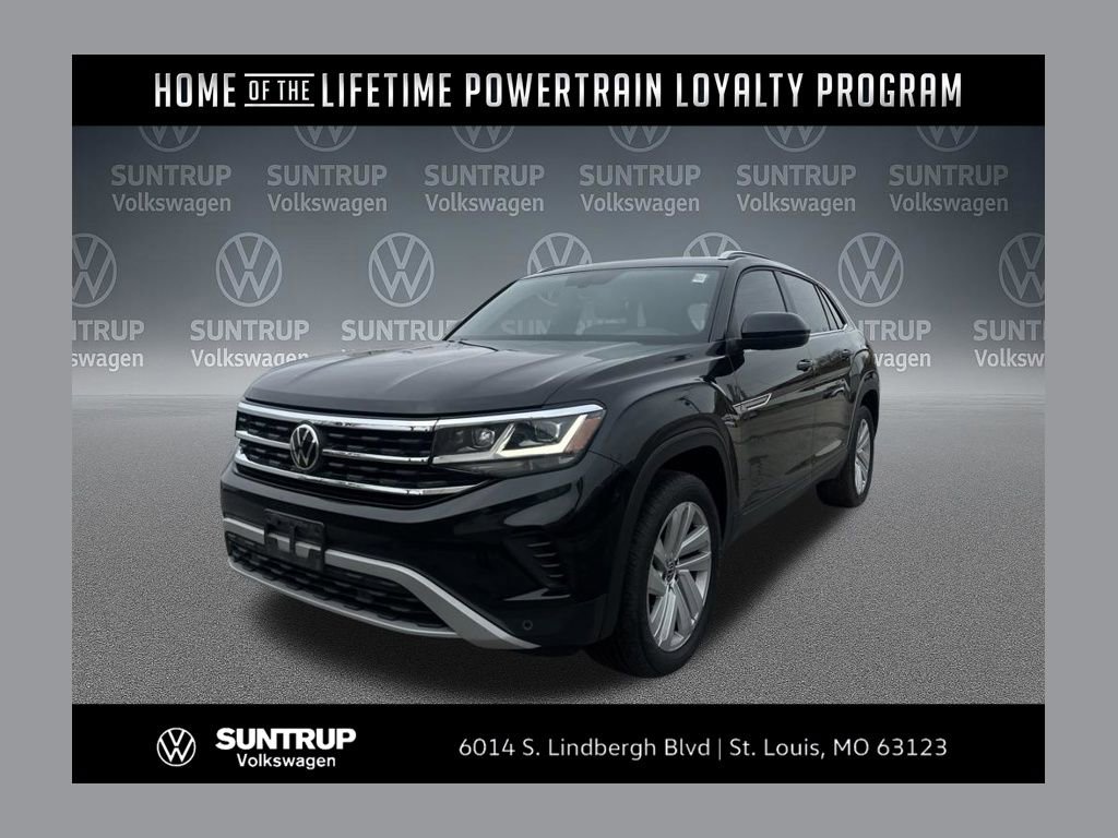 Used 2022 Volkswagen Atlas Cross Sport SE image 1