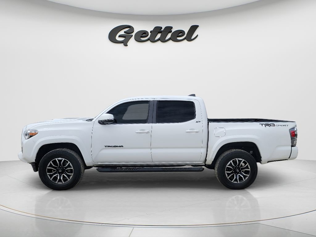 Used 2022 Toyota Tacoma TRD Sport w/ Technology Package image 15