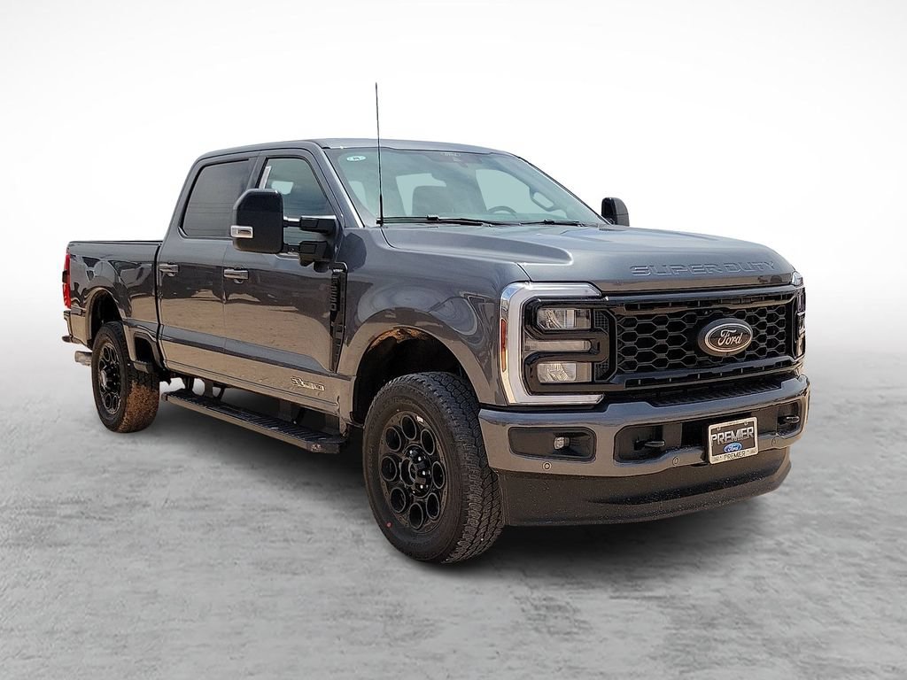 New 2026 Ford F250 Lariat w/ Black Appearance Package AWD/4WD image 1