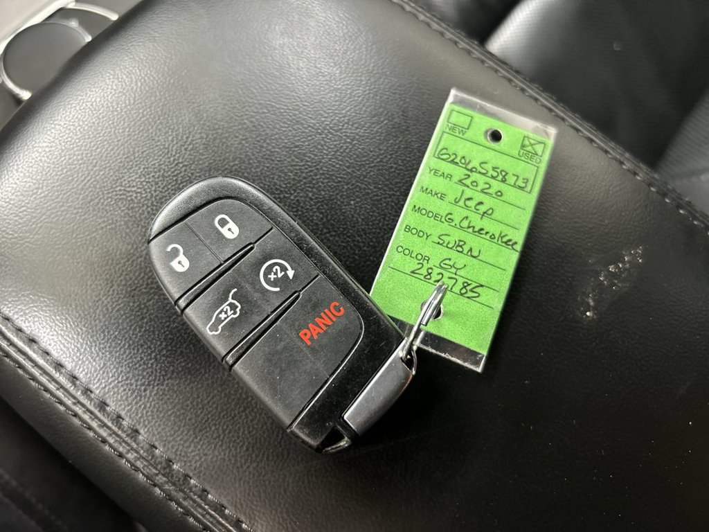 Used 2020 Jeep Grand Cherokee Limited w/ Luxury Group II AWD/4WD image 12