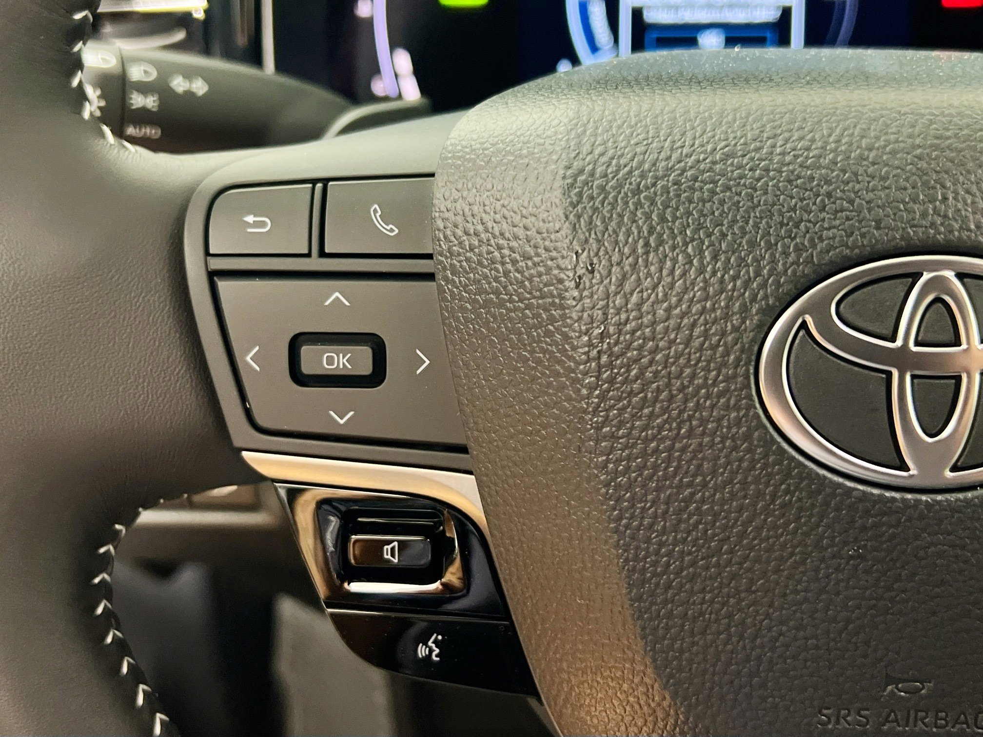 New 2026 Toyota Camry SE image 18