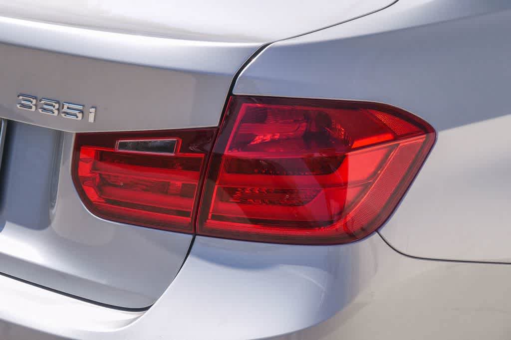 Used 2014 BMW 335i Sedan RWD image 10