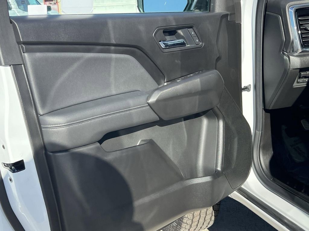 New 2026 GMC Canyon Elevation image 10