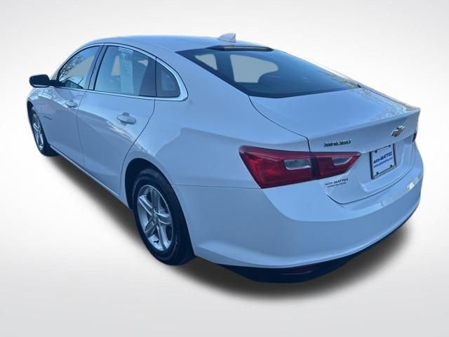 Used 2023 Chevrolet Malibu LT image 3