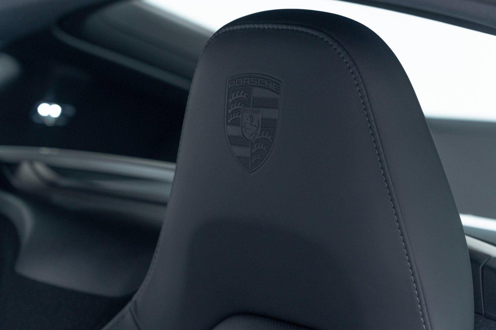 New 2025 Porsche 718 Cayman image 18