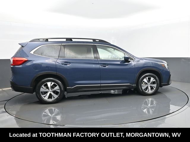 Used 2025 Subaru Ascent Premium AWD/4WD image 4