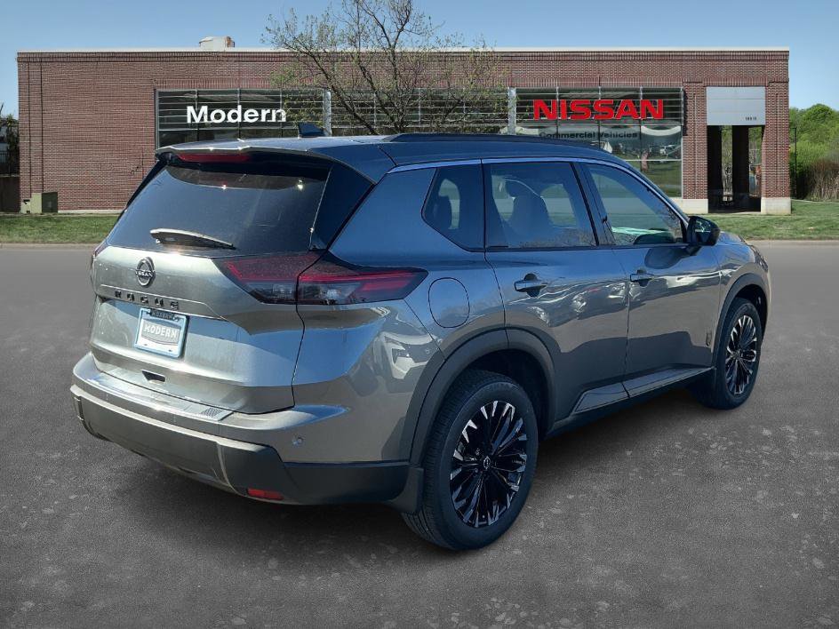 New 2026 Nissan Rogue Dark Armor image 4