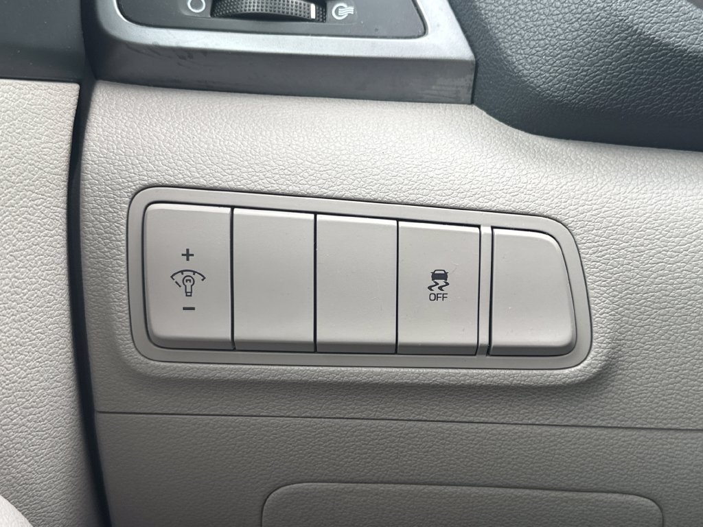 Used 2018 Hyundai Tucson SE FWD image 15