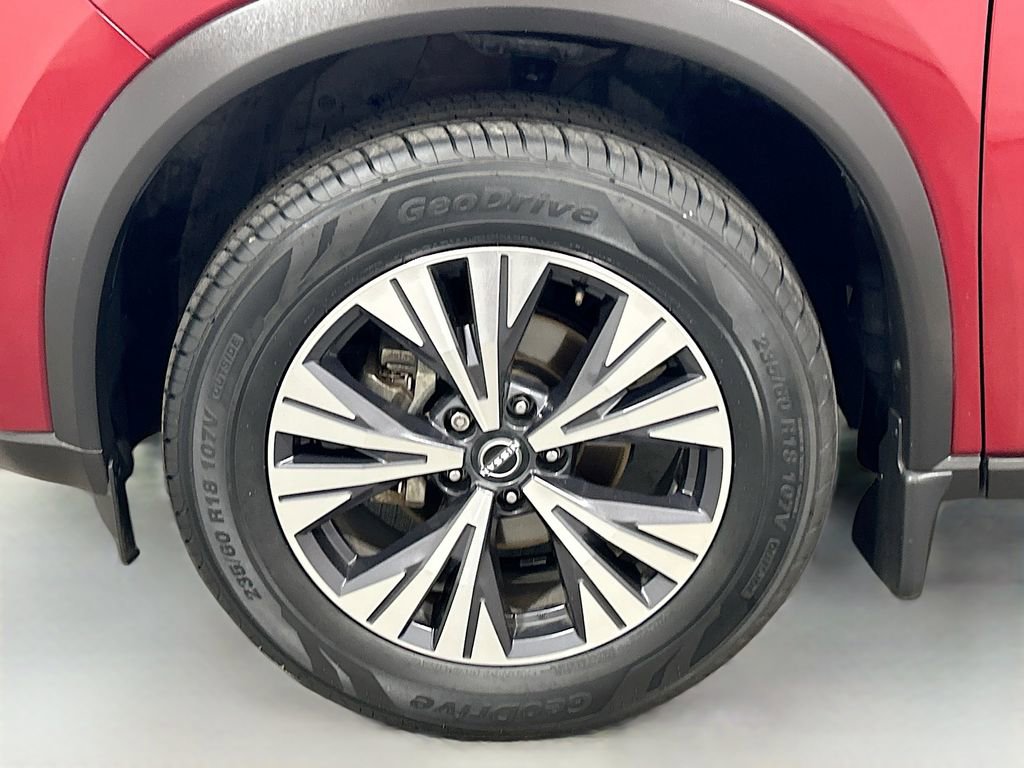 Used 2023 Nissan Rogue SV FWD image 27