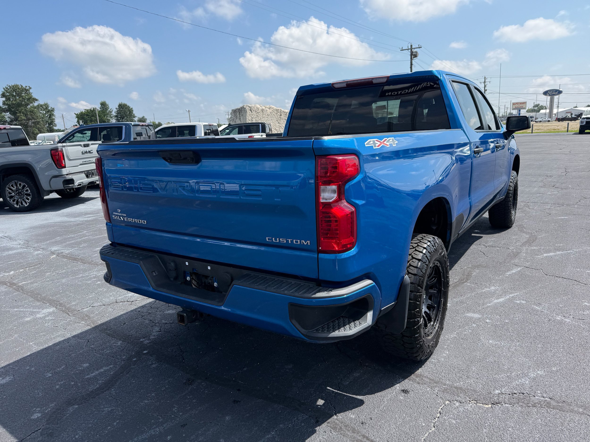 Used 2022 Chevrolet Silverado 1500 Custom AWD/4WD image 7