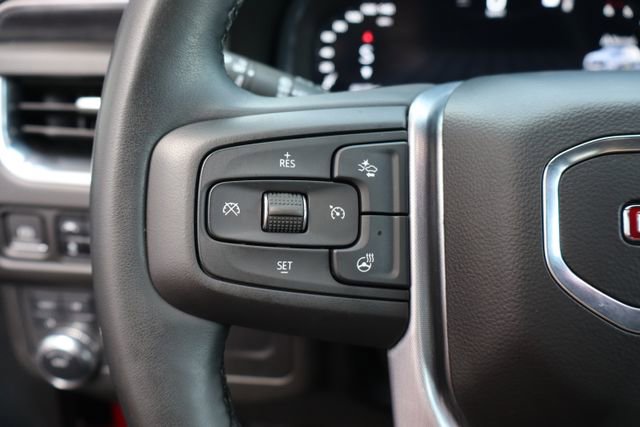 Used 2023 GMC Yukon SLT w/ SLT Luxury Package AWD/4WD image 20