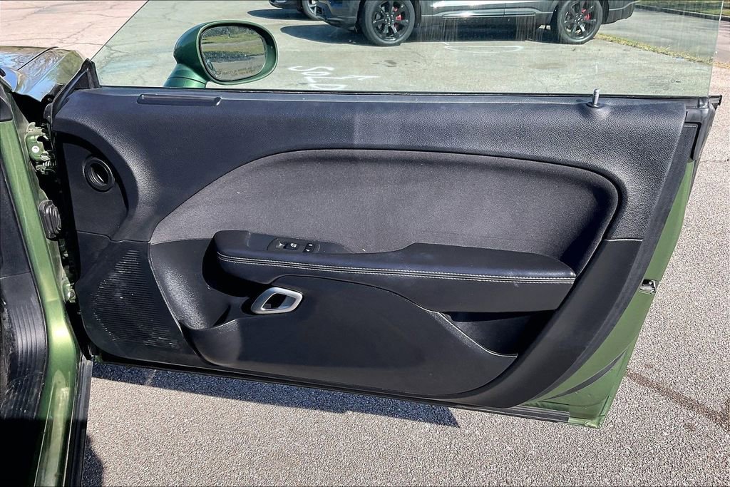 Used 2018 Dodge Challenger SXT image 22