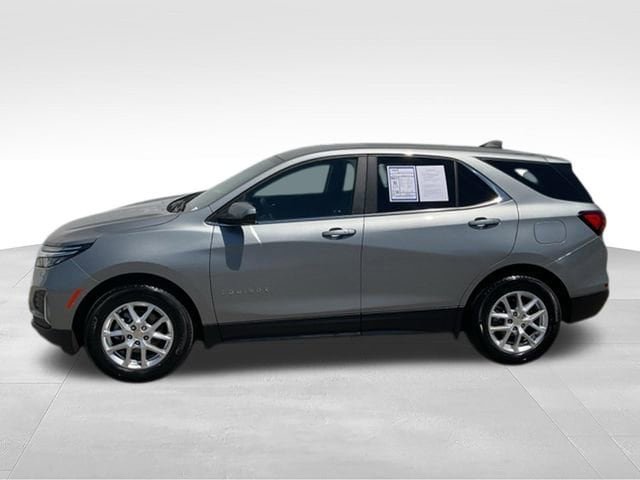 Certified 2024 Chevrolet Equinox LT w/ LPO, Floor Liner Package FWD image 29