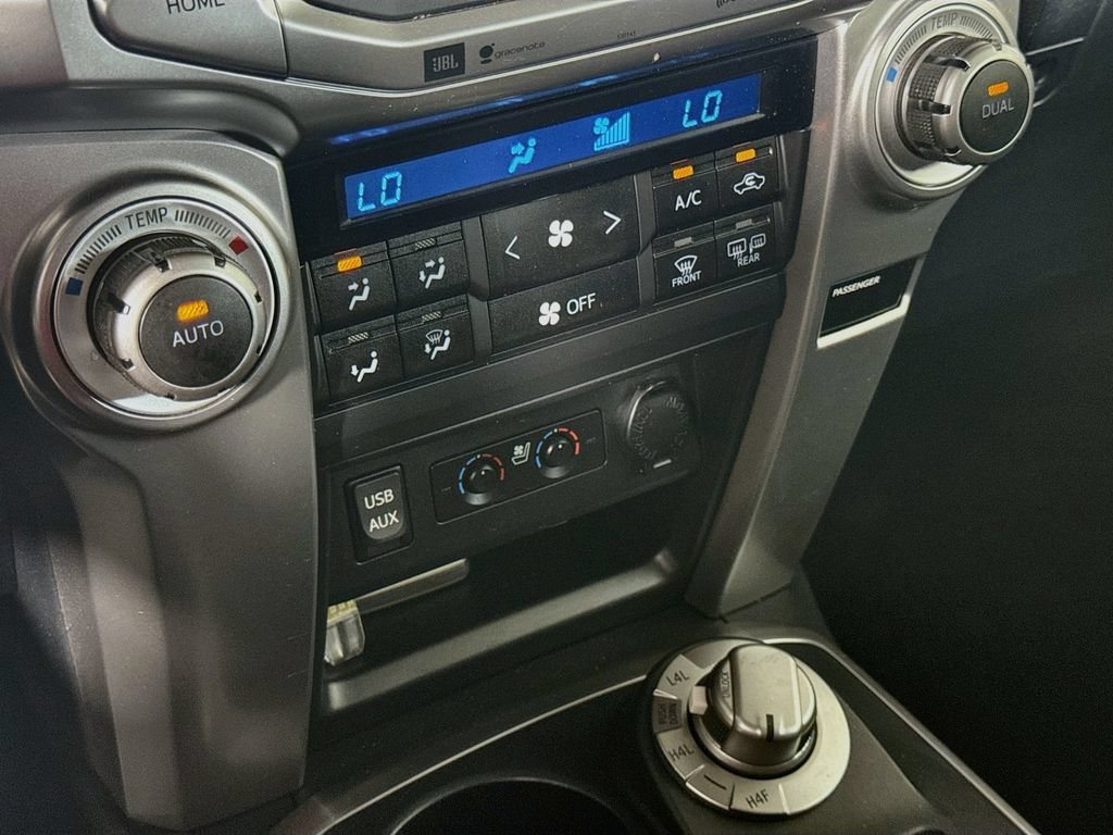 Certified 2017 Toyota 4Runner Limited AWD/4WD image 15