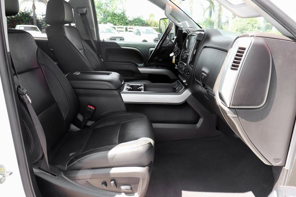 Used 2019 Chevrolet Silverado 2500 LTZ w/ Duramax Plus Package image 42