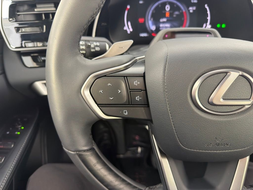 Used 2024 Lexus RX 350 AWD image 15