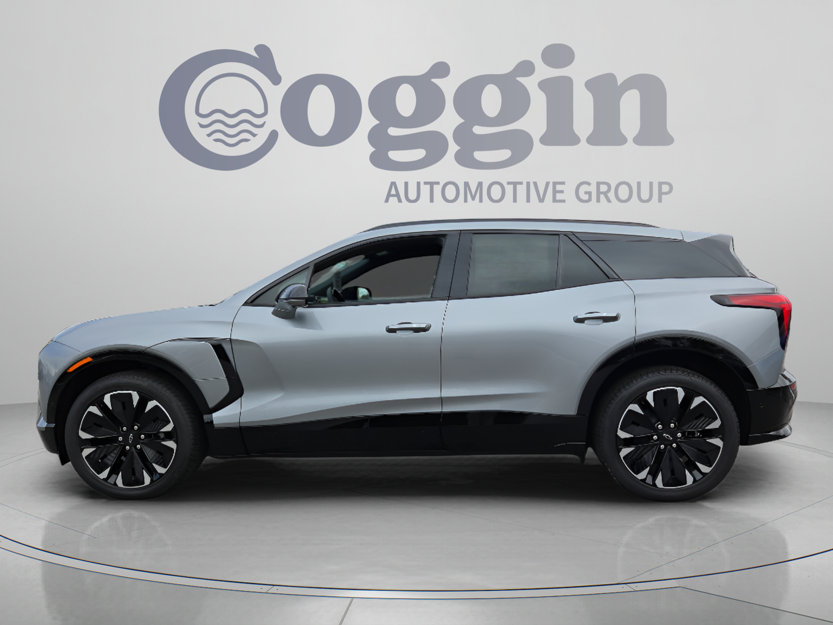 New 2026 Chevrolet Blazer EV RS w/ Super Cruise Package AWD/4WD image 2
