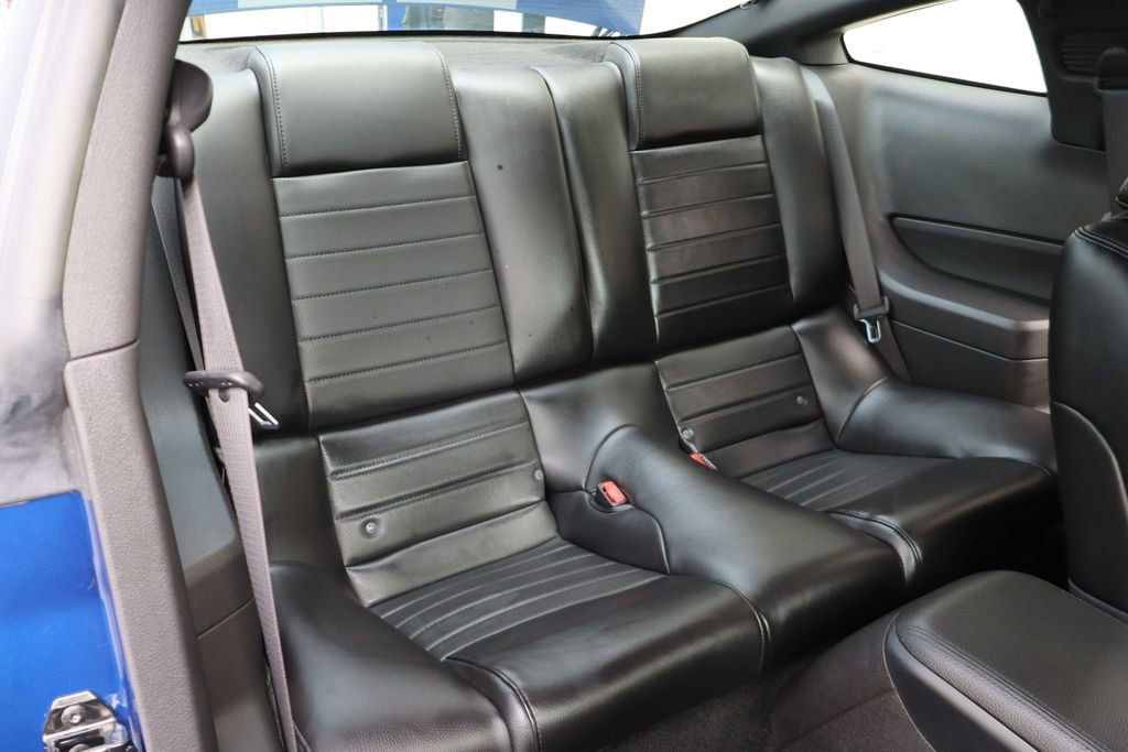 Used 2007 Ford Mustang Shelby GT500 RWD image 28