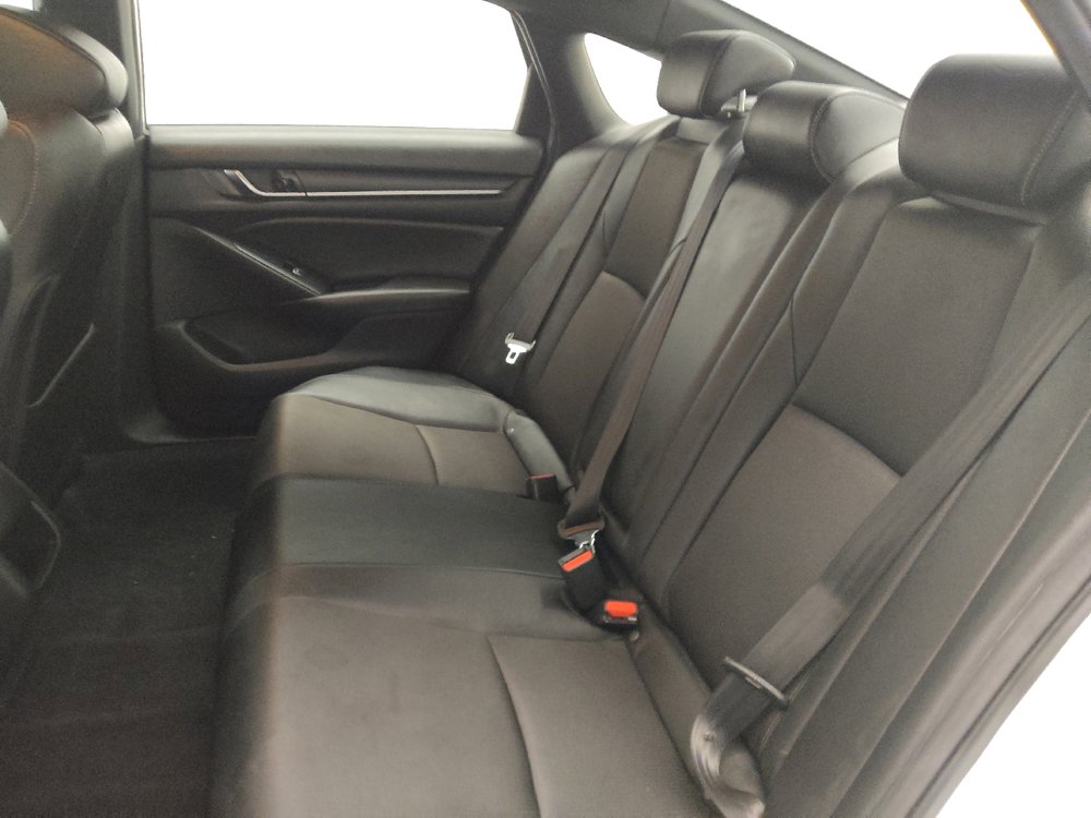 Used 2019 Honda Accord Sport image 18