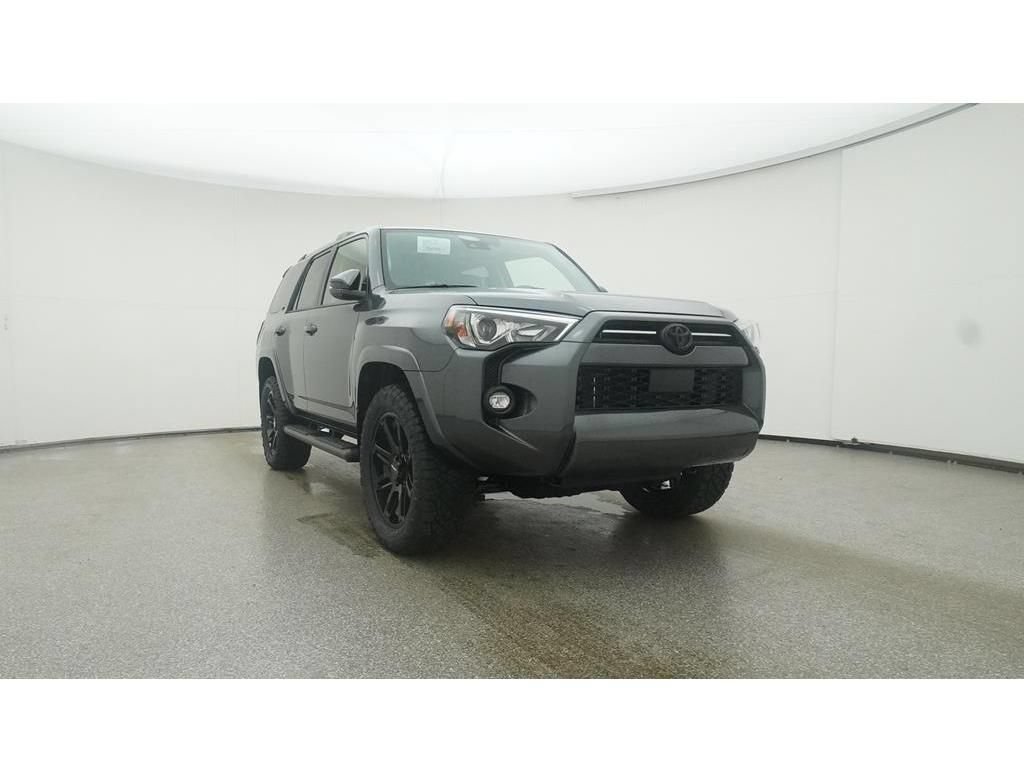 New 2023 Toyota 4Runner SR5 Premium w/ Moonroof Package AWD/4WD image 30