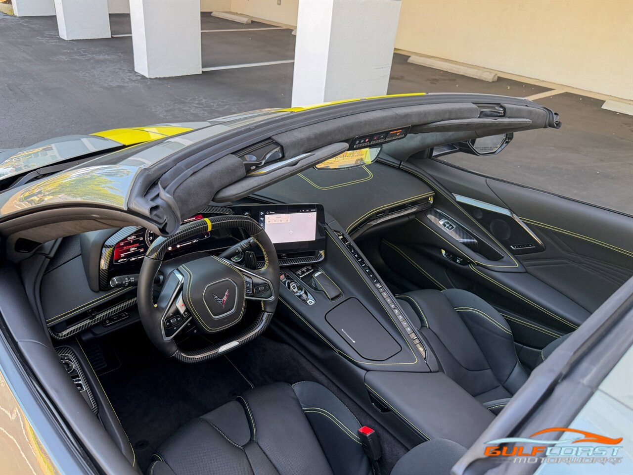 Used 2024 Chevrolet Corvette Z06 w/ Stealth Interior Trim Package RWD image 2
