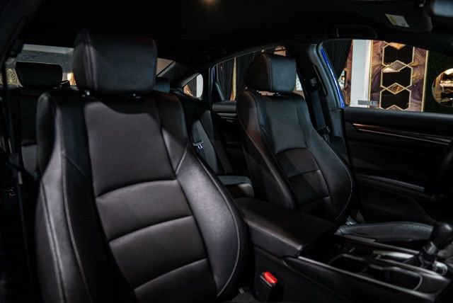 Used 2019 Honda Accord Sport image 13