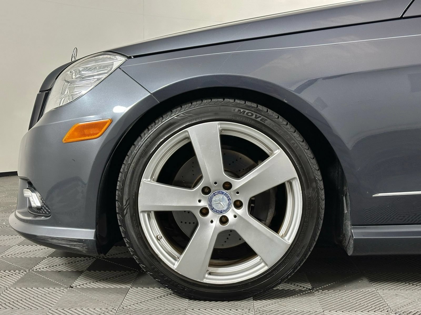 Used 2011 Mercedes-Benz E 350 4MATIC Sedan image 8