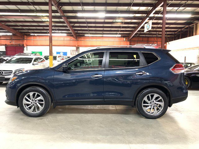 Used 2015 Nissan Rogue SL image 3